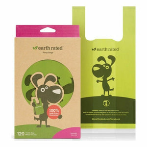 Envase para Bolsas Earth Rated 870856100069 Lavanda Mascotas (120 uds). Una caja de cartón con la ilustración de un perro a la izquierda y una bolsa de caca verde con la misma ilustración del perro a la derecha. El texto incluye "120", "Lavanda" y "Garantía 100% a prueba de fugas". Perfecto para dueños de mascotas que buscan confiabilidad y estilo.