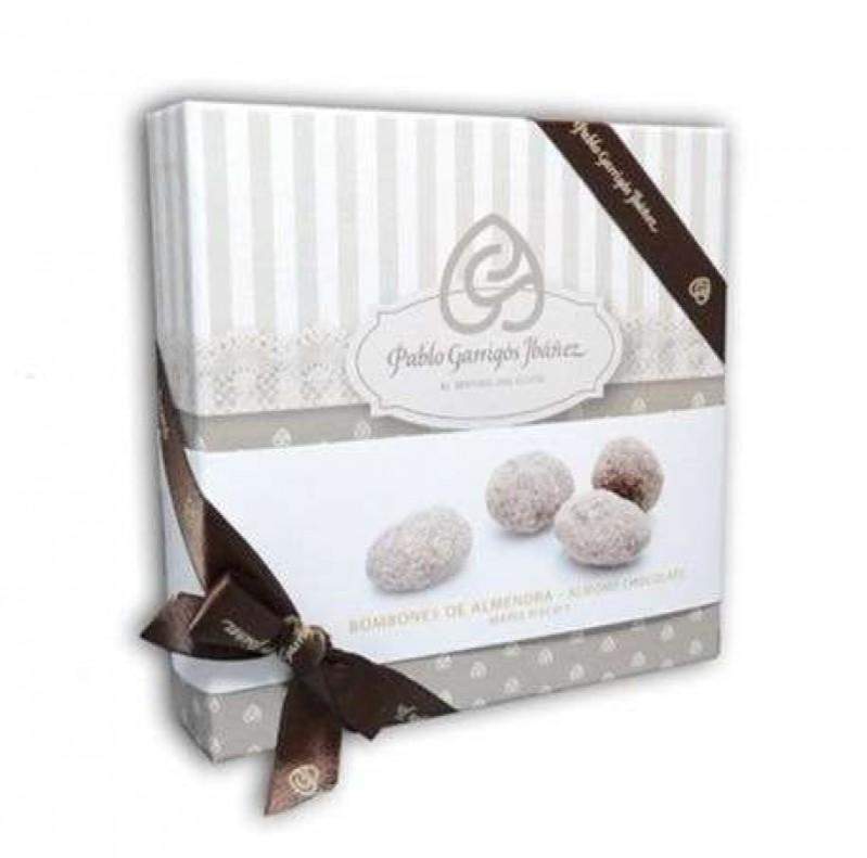Bombones de Almendra María Biscuit Chocolate Vintage 120 g-ChocolateSI-bombones,Con Almendras,pablo garrigos,san valentin,Sin Gluten