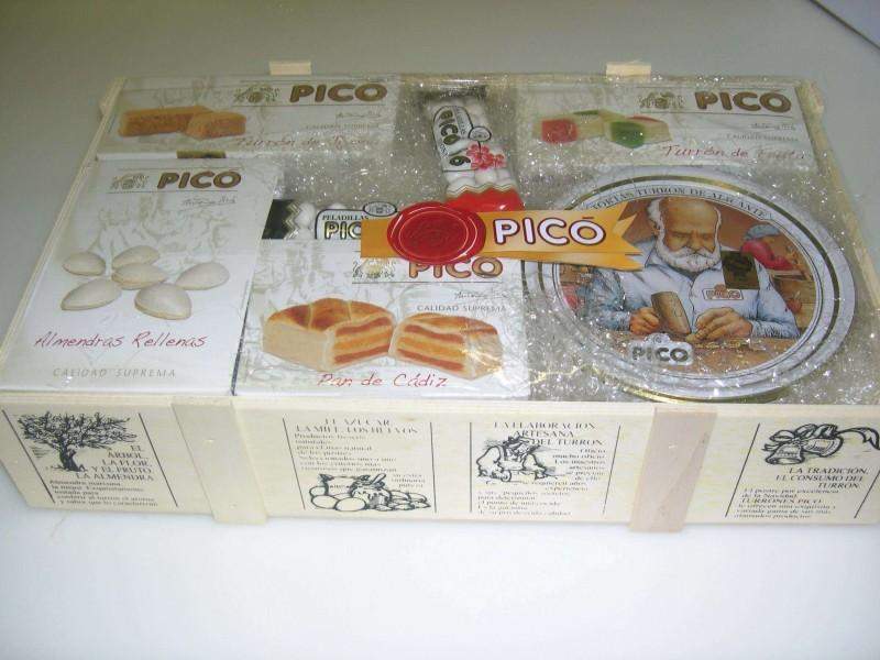 Navicaja " La Grande "-ChocolateSI-Cajas,Con Almendras,Con Coco,Con Frutas,Grandes,Lotes,Navidad,Nueces,Tortas