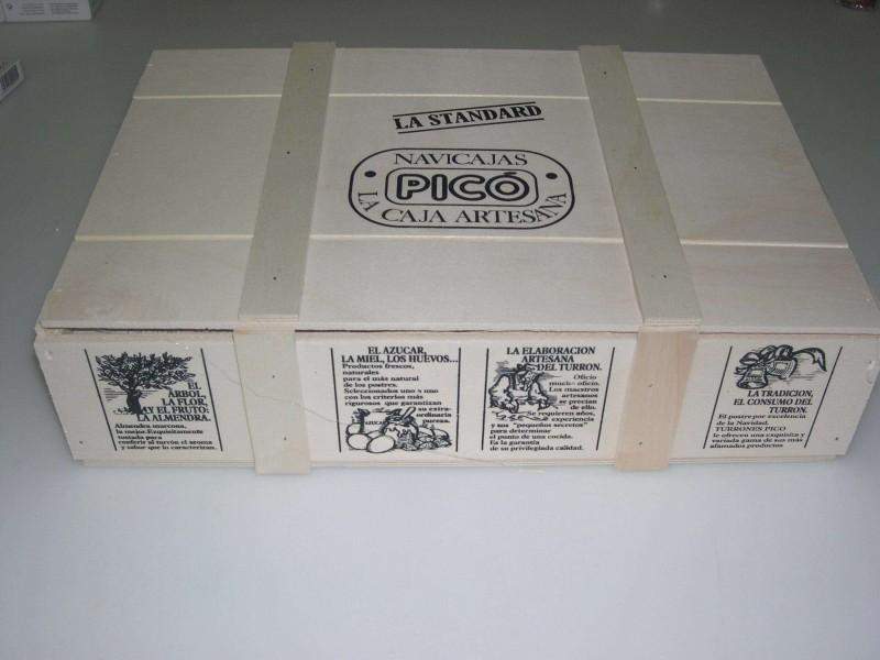 Navicaja "La Standard"-ChocolateSI-Cajas,Con Almendras,Con Frutas,Lotes,Tortas