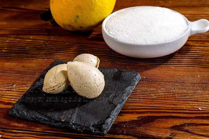 Almendras rellenas de turrón blando (oblea), 200g-ChocolateSI-Blandos,Cajas,Con Almendras,Navidad,turrones artesanos
